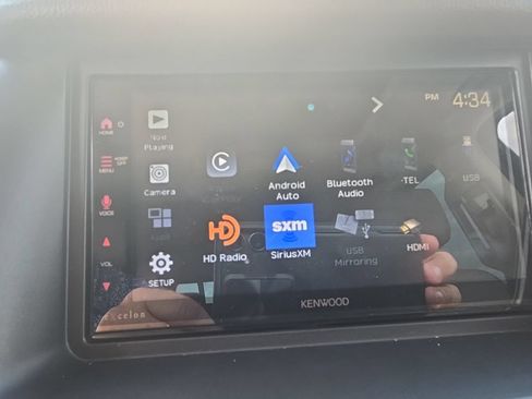 Used 2015 GMC Yukon Denali w/ Touring Package RWD image 13