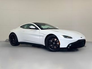 Used 2021 Aston Martin V8 Vantage Coupe video 1