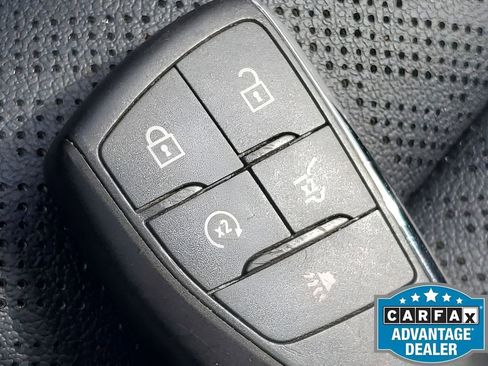 Used 2025 Chevrolet Equinox LT w/ Convenience Package II AWD/4WD image 51