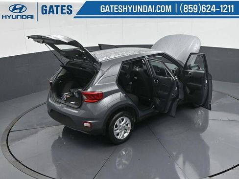 New 2026 Hyundai Venue SE image 54