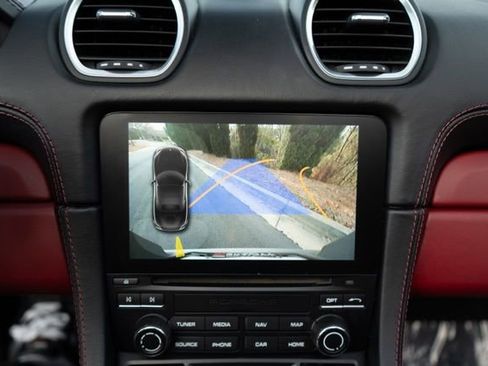 Used 2020 Porsche 718 Boxster S image 29