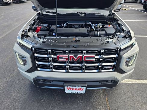New 2026 GMC Canyon AT4 w/ Technology Plus Package AWD/4WD image 29