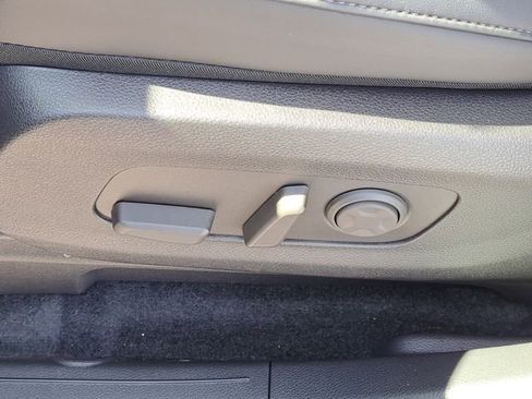 New 2026 Kia Carnival FWD image 6