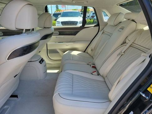 Used 2025 Genesis G90 3.5T AWD/4WD image 8