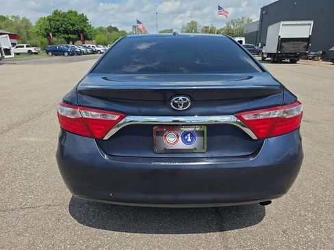Used 2016 Toyota Camry XLE w/ Moonroof Package FWD image 25