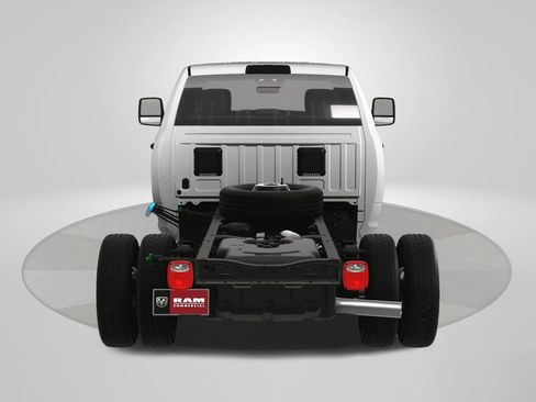 New 2025 RAM 3500 Tradesman AWD/4WD image 10