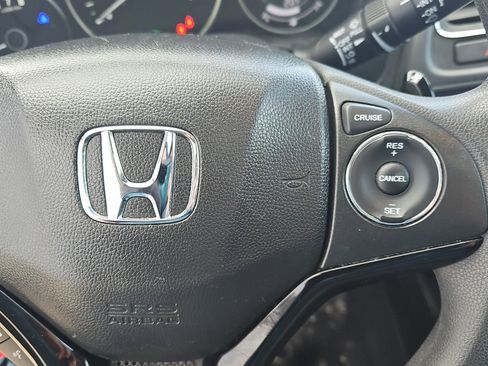 Used 2016 Honda HR-V EX image 12