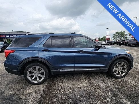 Used 2020 Ford Explorer Platinum w/ Premium Technology Package AWD/4WD image 9