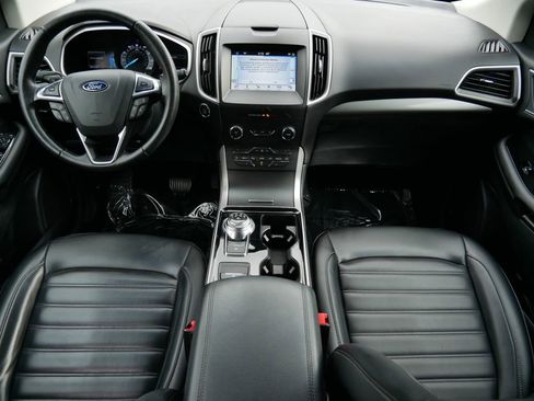 Certified 2019 Ford Edge SEL w/ Equipment Group 201A AWD/4WD image 13