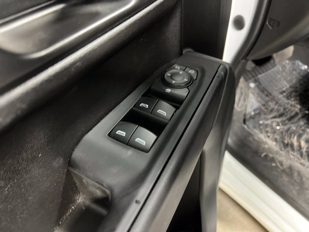 Used 2022 Chevrolet Silverado 1500 Custom AWD/4WD image 21