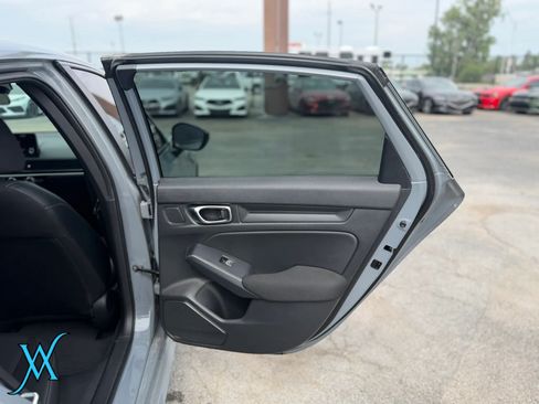 Used 2025 Honda Civic Sport image 18