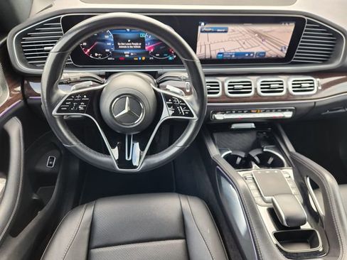 Used 2024 Mercedes-Benz GLE 350 4MATIC w/ 3rd Row Seat Package image 27