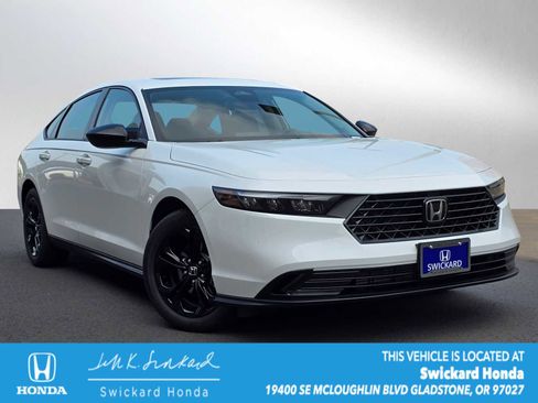 New 2025 Honda Accord SE image 1