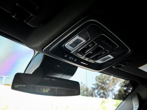 Used 2026 Chevrolet Silverado 1500 High Country w/ Midnight Edition AWD/4WD image 27