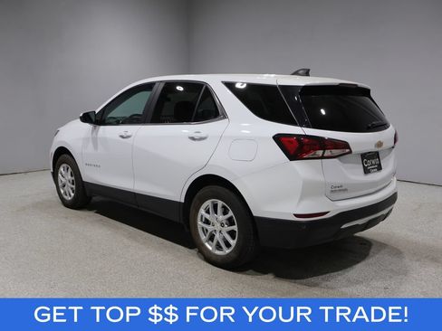 Used 2022 Chevrolet Equinox LT AWD/4WD image 4