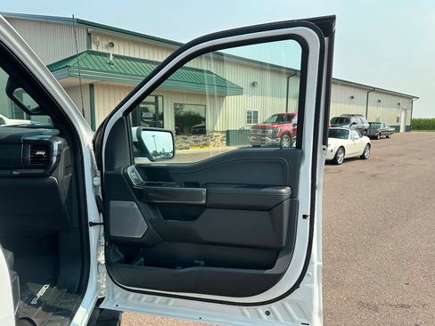 Used 2023 Ford F150 Lariat w/ Equipment Group 502A High AWD/4WD image 28