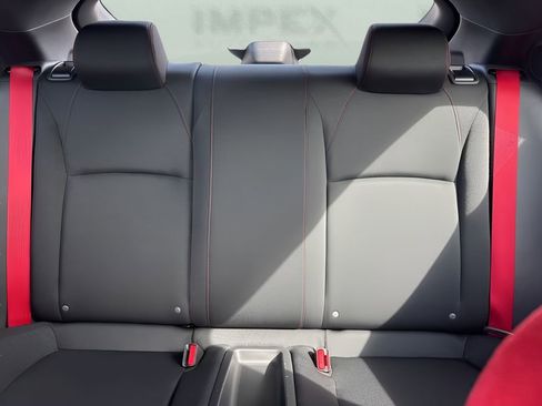 Used 2018 Honda Civic Type R image 10