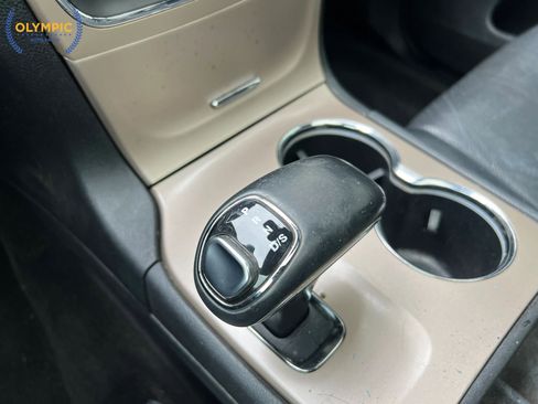 Used 2015 Jeep Grand Cherokee Overland RWD image 34