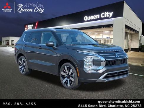 New 2025 Mitsubishi Outlander SEL image 1