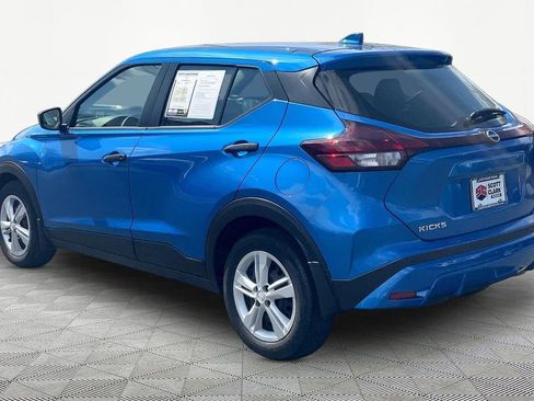 Used 2024 Nissan Kicks S image 4