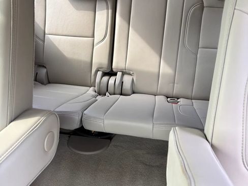 Used 2016 GMC Yukon Denali w/ Open Road Package AWD/4WD image 41
