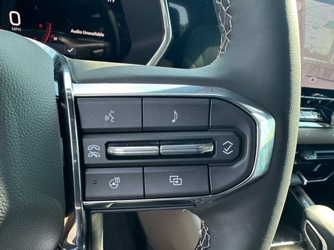 New 2026 GMC Canyon Denali image 28