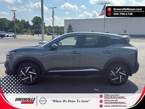 Certified 2025 Nissan Kicks SV w/ Illumination Package FWD image 1