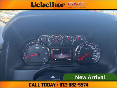 Used 2015 GMC Yukon SLT w/ HD Trailering Package AWD/4WD image 32