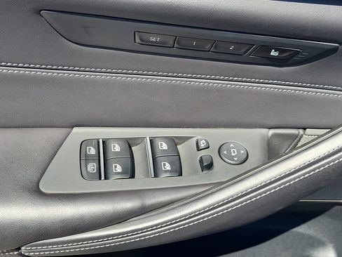 Used 2022 BMW M5 w/ Executive Package AWD/4WD image 11