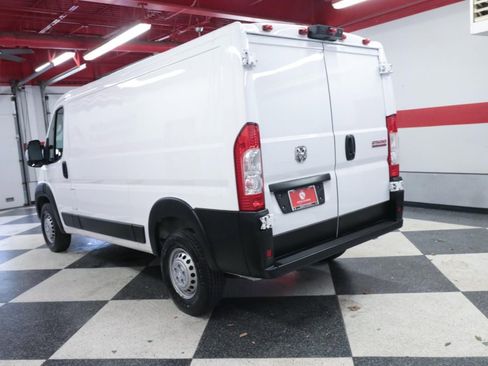 Used 2025 RAM ProMaster 2500 w/ Convenience Group FWD image 34