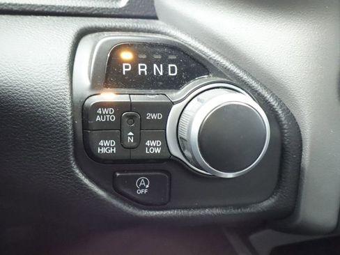 Certified 2022 RAM 1500 Big Horn AWD/4WD image 36