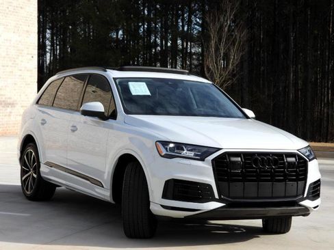 Used 2023 Audi Q7 3.0T Premium Plus w/ Premium Plus Package image 8