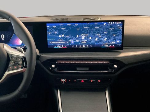 Certified 2025 BMW 330i Sedan w/ Convenience Package RWD image 6