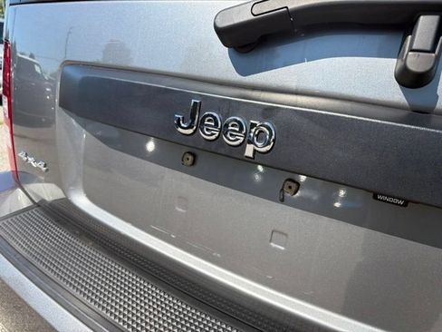 Used 2012 Jeep Liberty Sport w/ Popular Equipment Group AWD/4WD image 31
