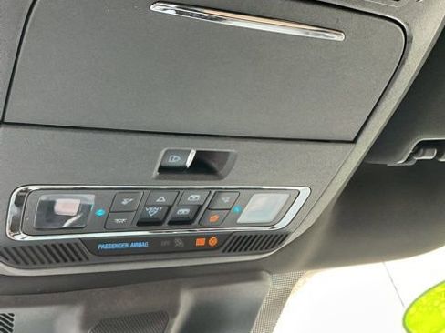 Used 2023 Ford F250 Lariat w/ Chrome Package image 23