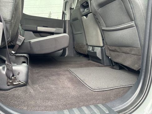 Used 2023 Ford F150 XLT image 36