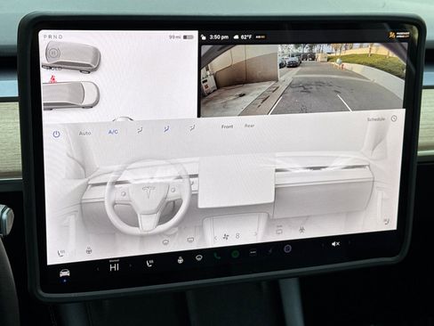 Used 2022 Tesla Model Y Performance image 19