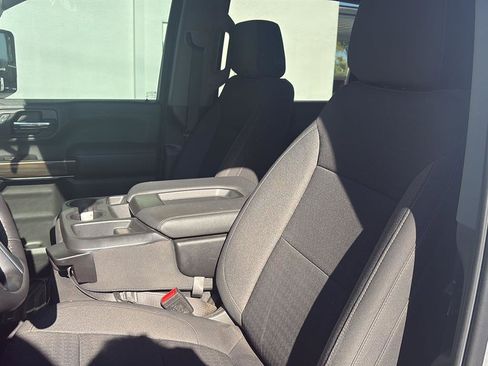 Used 2022 Chevrolet Silverado 3500 LT w/ Convenience Package image 16