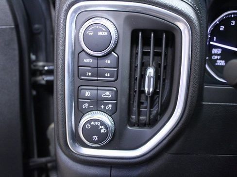 Used 2020 GMC Sierra 1500 Elevation image 14