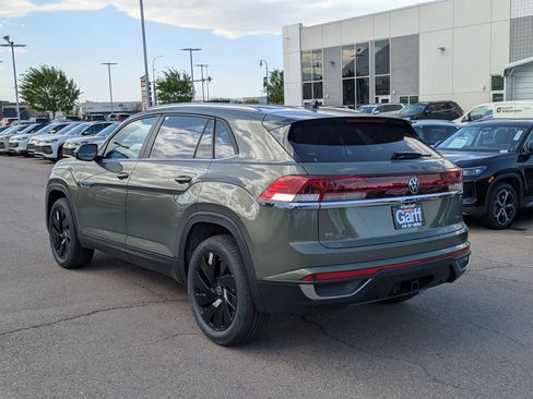 New 2026 Volkswagen Atlas Cross Sport SE AWD/4WD image 8