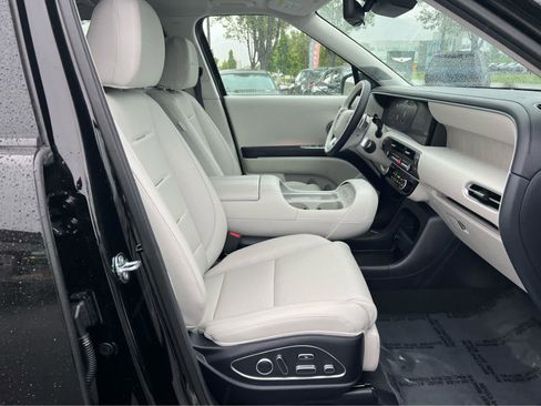 Certified 2026 Hyundai Palisade Calligraphy AWD/4WD image 17