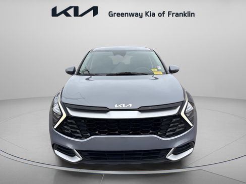 Used 2023 Kia Sportage EX image 2
