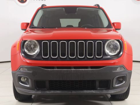 Used 2017 Jeep Renegade Latitude w/ Popular Equipment Group AWD/4WD image 43