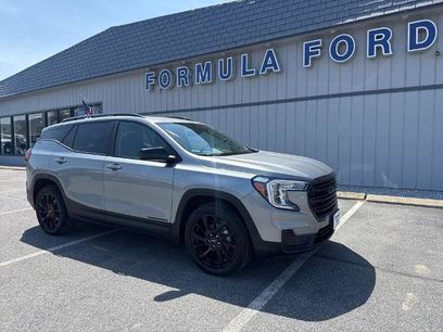 Used 2024 GMC Terrain SLE w/ Elevation Edition