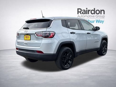 Used 2025 Jeep Compass Sport AWD/4WD image 7