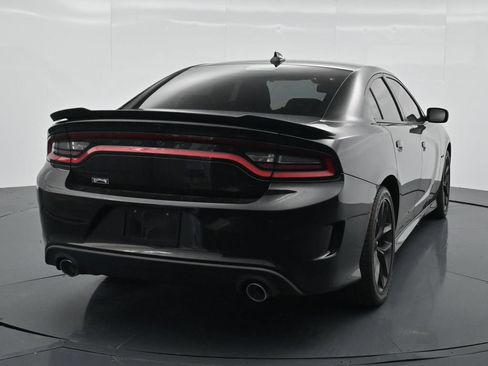 Used 2022 Dodge Charger R/T w/ Blacktop Package RWD image 6