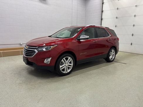 Used 2018 Chevrolet Equinox Premier AWD/4WD image 8