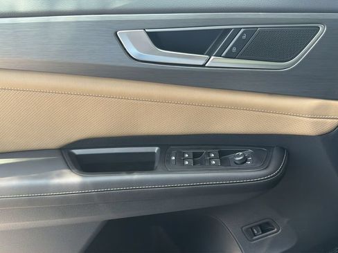 New 2026 Volkswagen Atlas Cross Sport SE FWD image 20