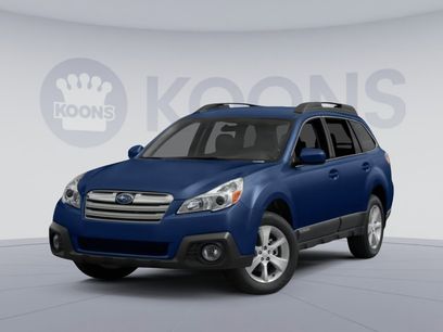 Used 2014 Subaru Outback 3.6R Limited w/ Moonroof Package