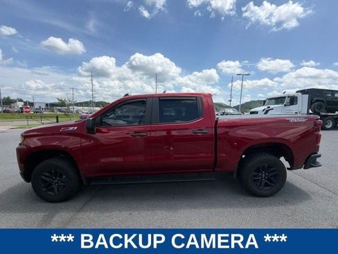 Used 2021 Chevrolet Silverado 1500 Custom Trail Boss AWD/4WD image 3